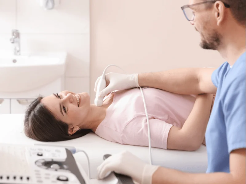Ultrassom da Tireoide: Como Interpretar Seu Laudo Completo | Guia 2026