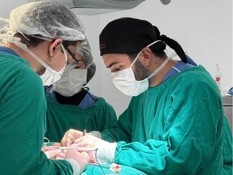 Tireoidectomia Parcial ou Total: Qual a Diferença? | Guia 2026